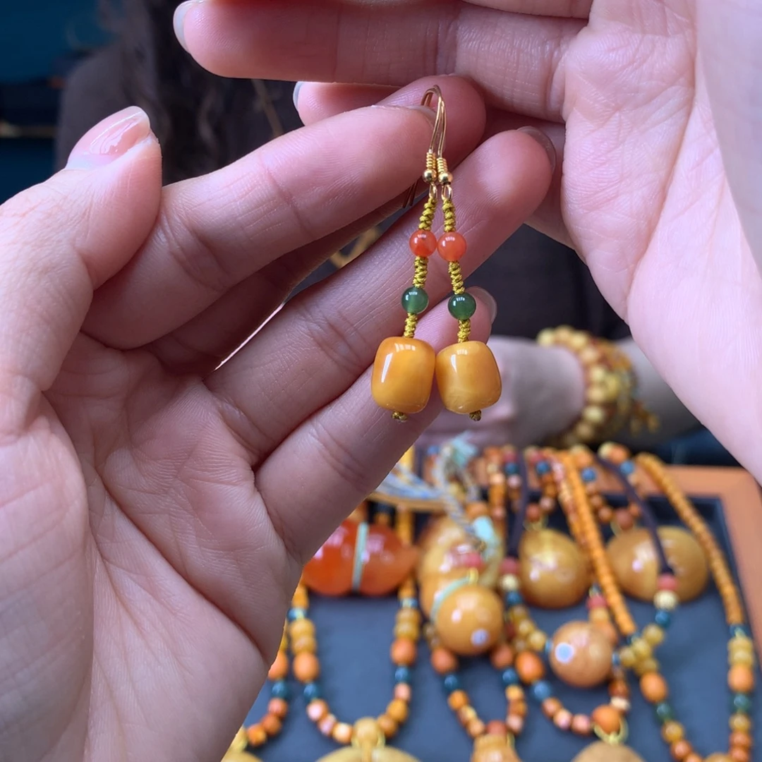 琥珀银S925镶嵌耳饰多样性发