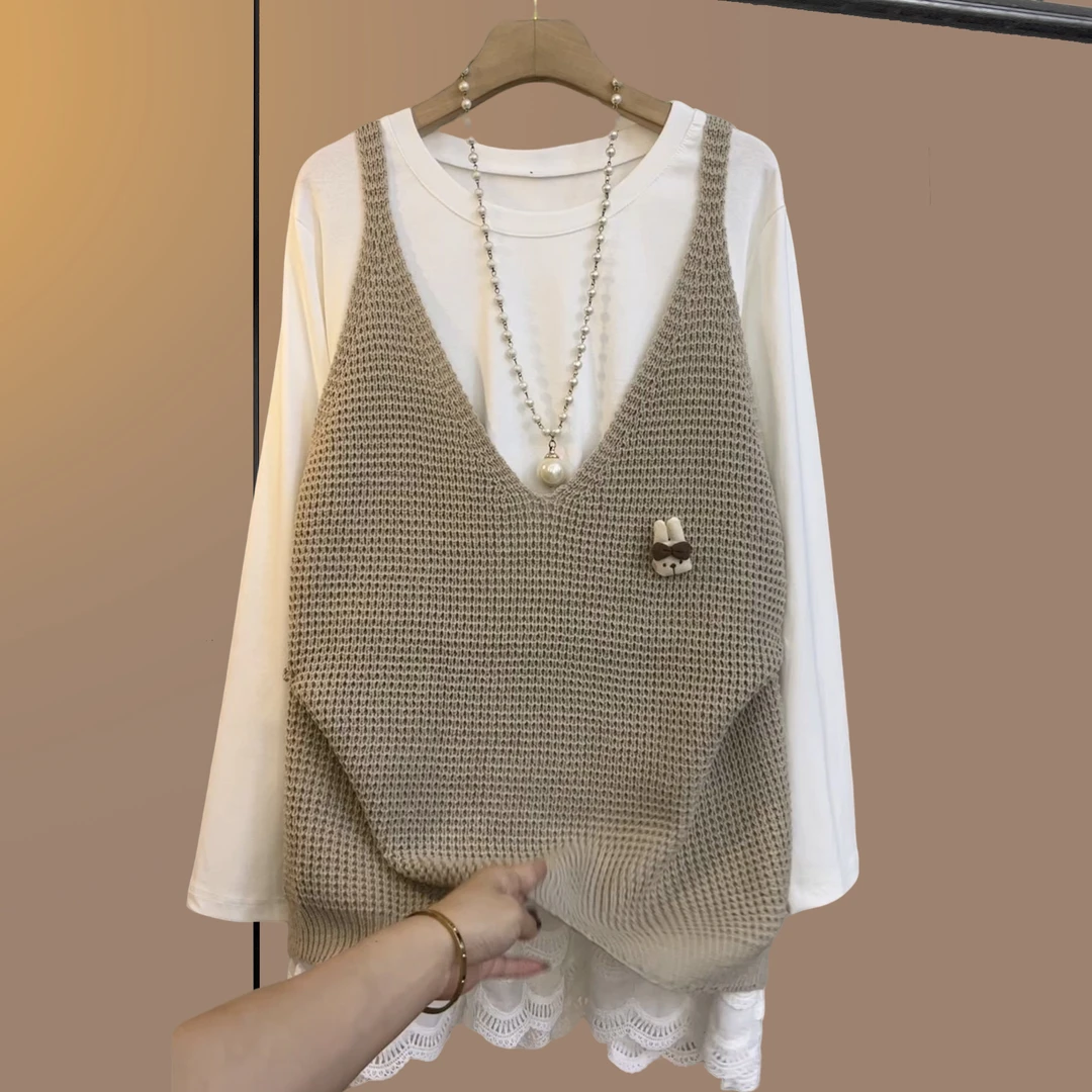 秋季大码女装胖妹妹气质遮肉显瘦宽松时尚减龄百搭上衣浅卡两件套