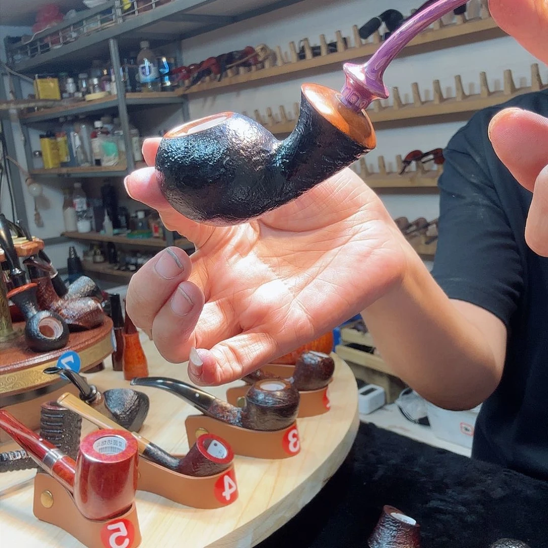 欢*焦耀烟斗一橡果