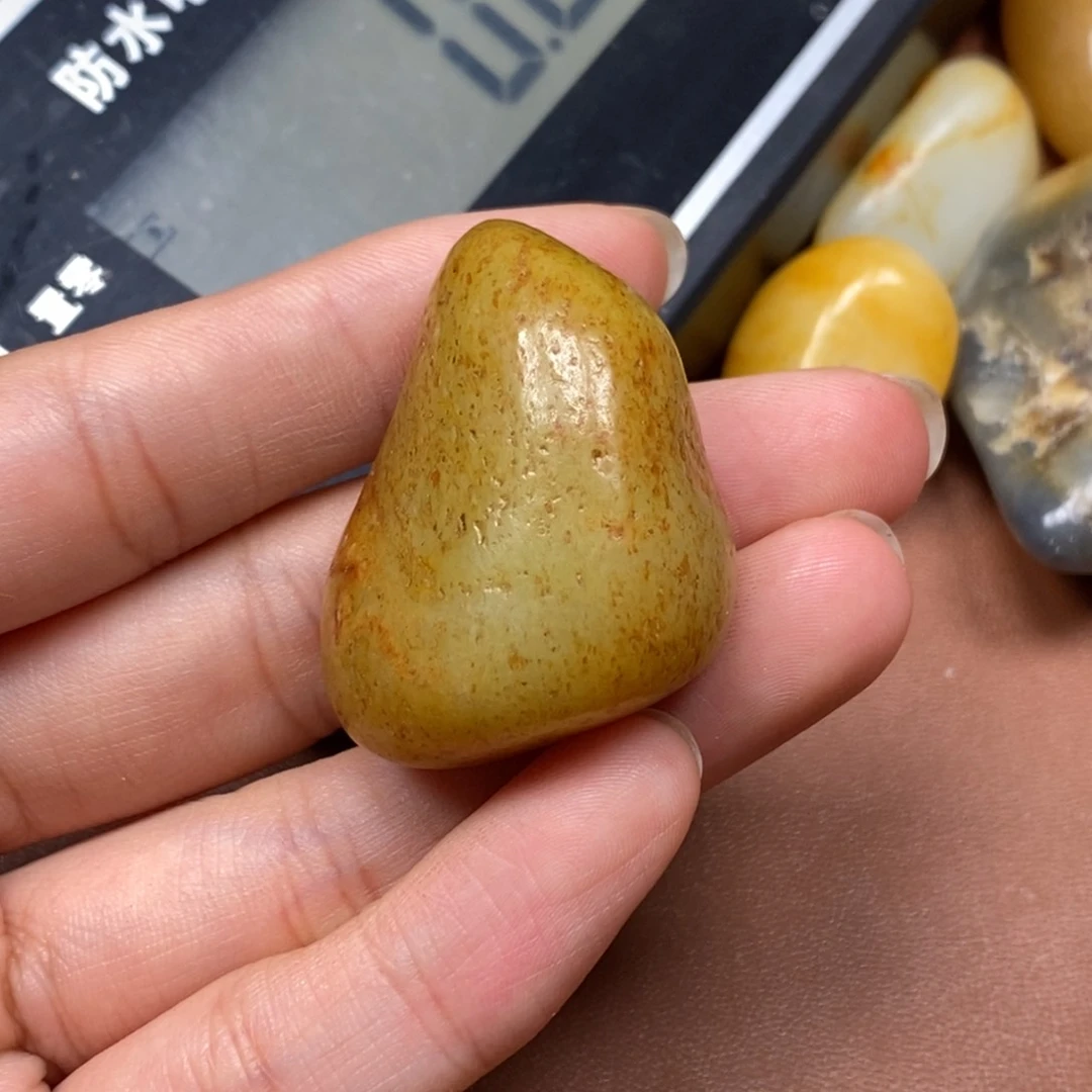 和田玉（糖玉）未镶嵌挂件