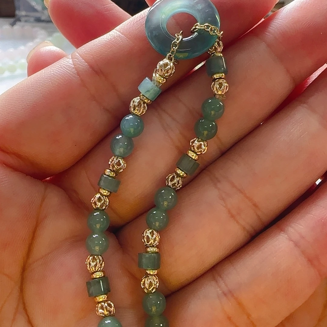 翡翠未镶嵌手镯翡翠240