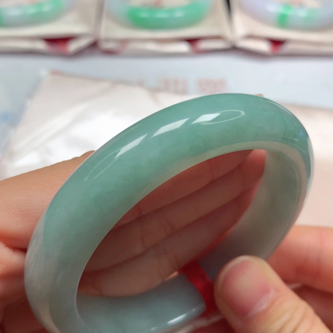 翡翠未镶嵌手镯冰胶细腻果绿满色满绿5657无包容