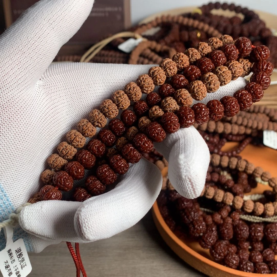 金刚菩提吊坠是**生定制龙爪雪花10mm