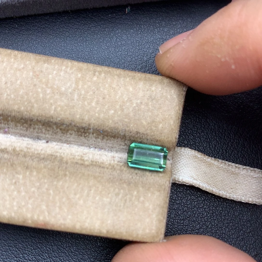 未镶嵌裸石碧玺支持复检