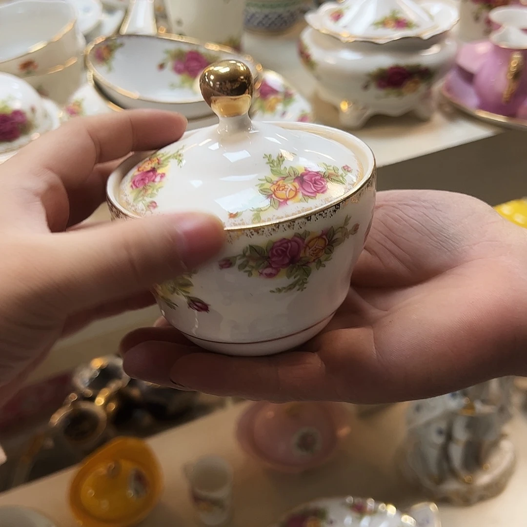 鹿与海陶瓷有限责任公司