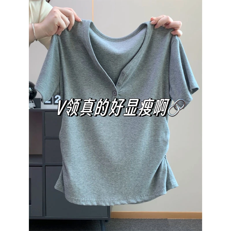 大码韩版正肩排扣V领设计感百搭显瘦休闲夏季短袖t恤女上衣ins潮