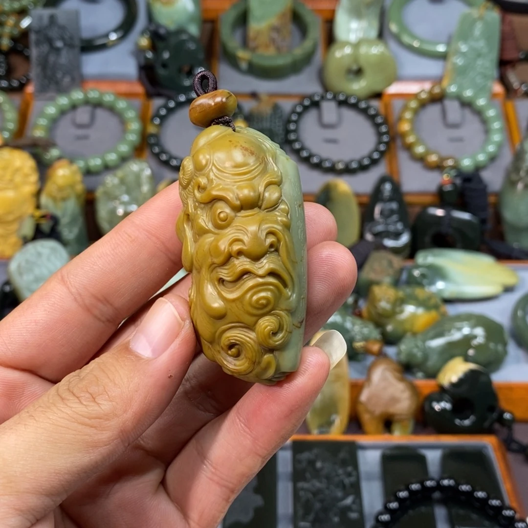 职***手岫岩河磨玉（透闪石质玉）未镶嵌手链