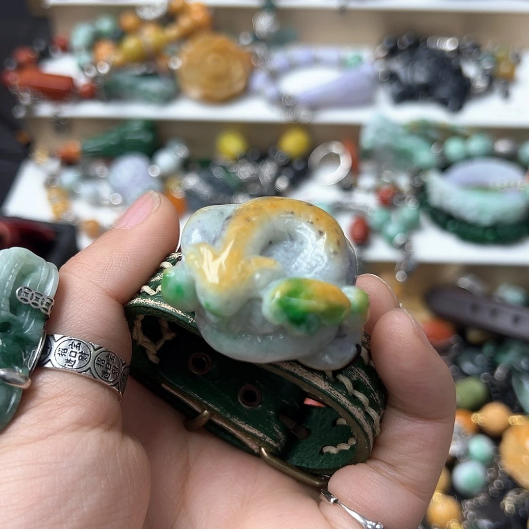 翡翠戒指未镶嵌玉*音