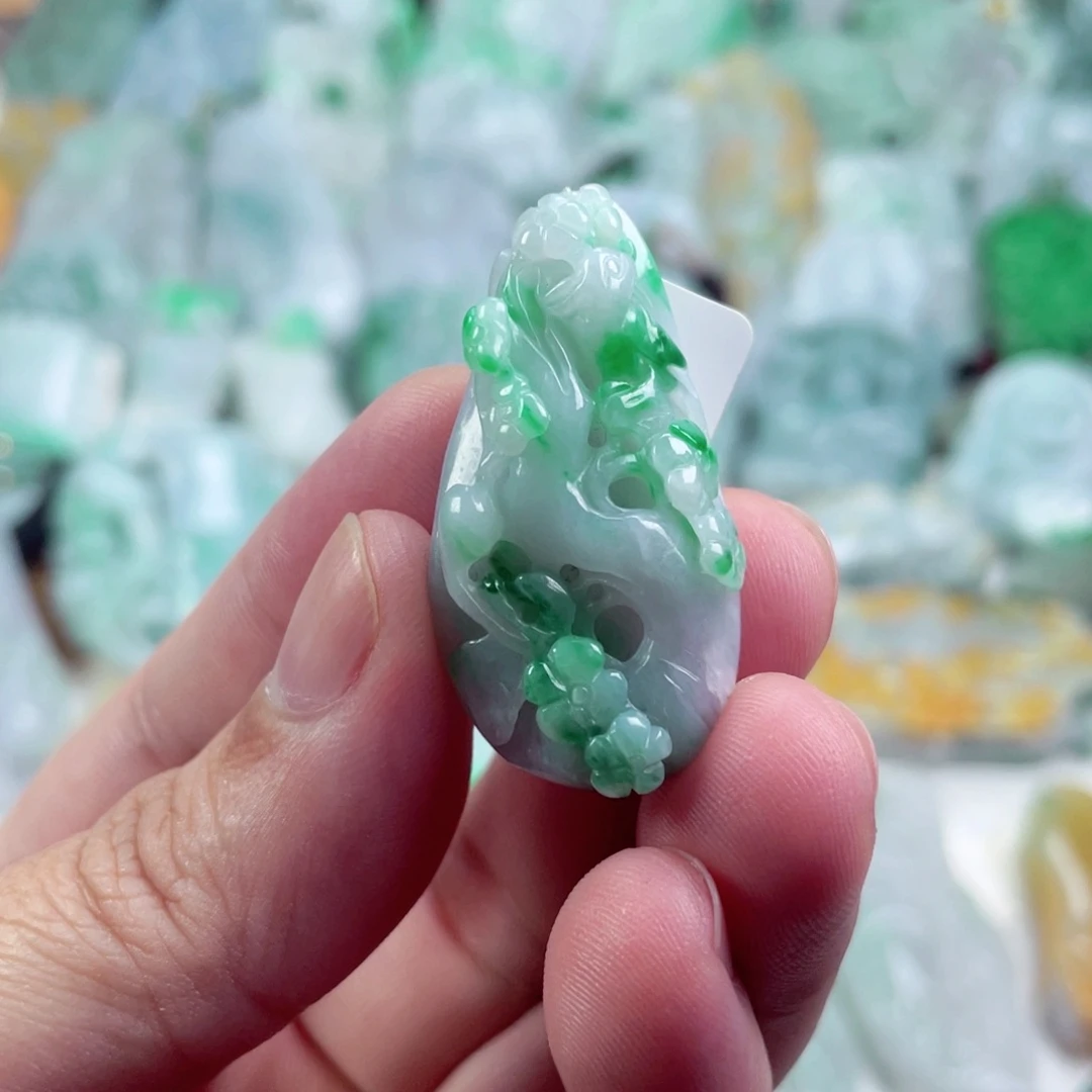 翡翠未镶嵌吊坠(不含链)