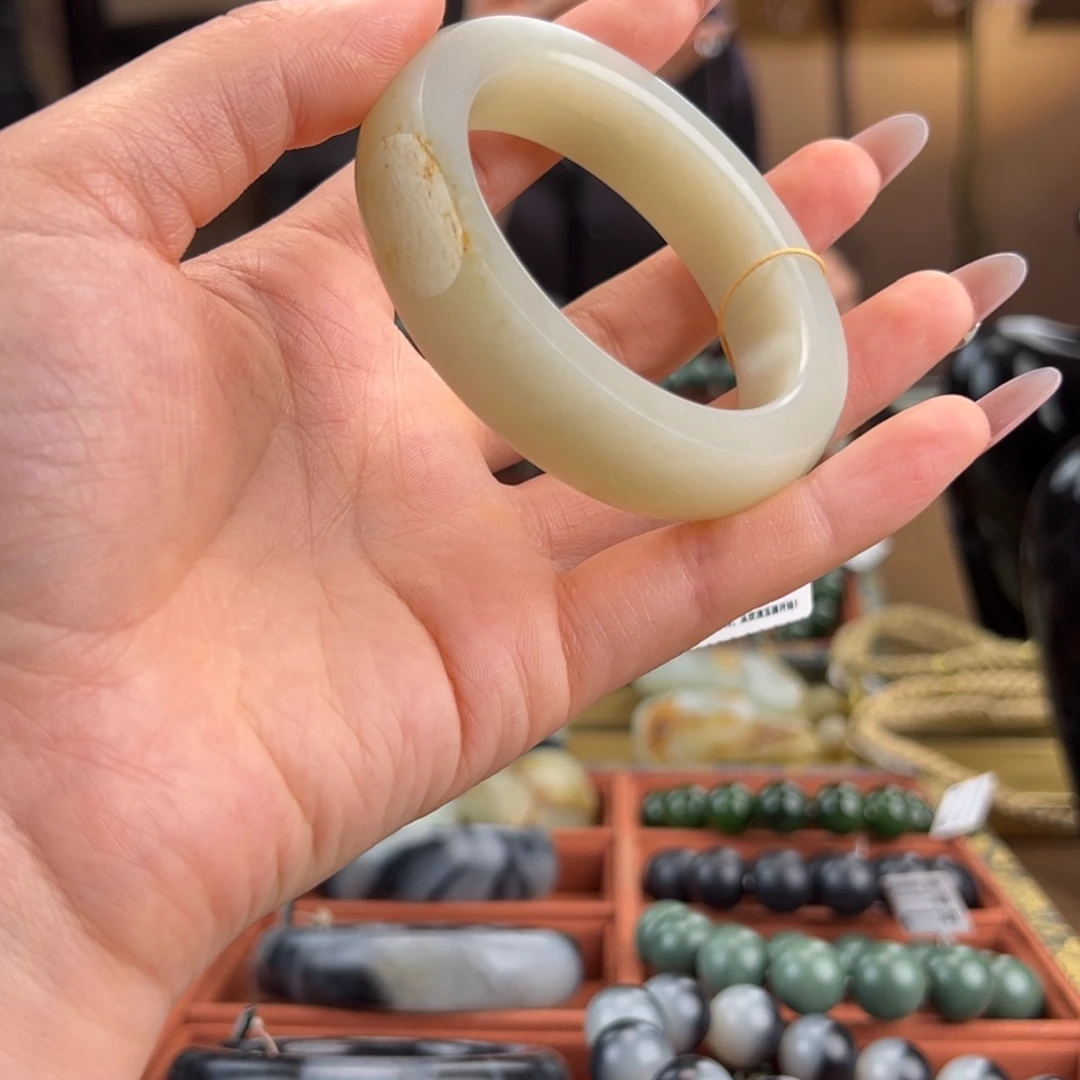 和田玉（子料）未镶嵌手镯