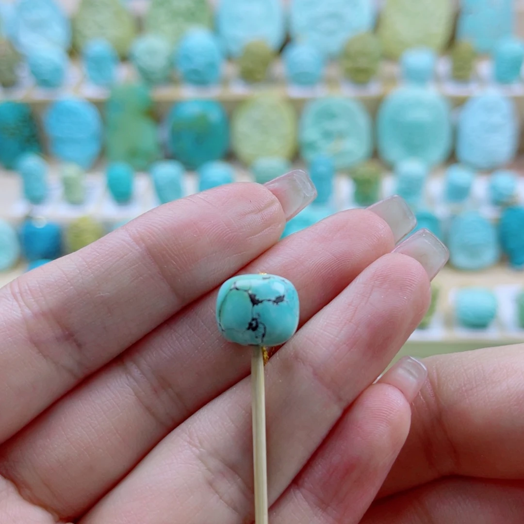 绿松石未镶嵌珠宝奇石12mm