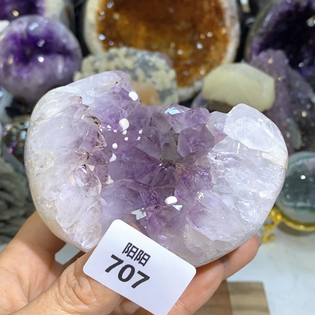大型摆件（非配饰）未镶嵌水晶
