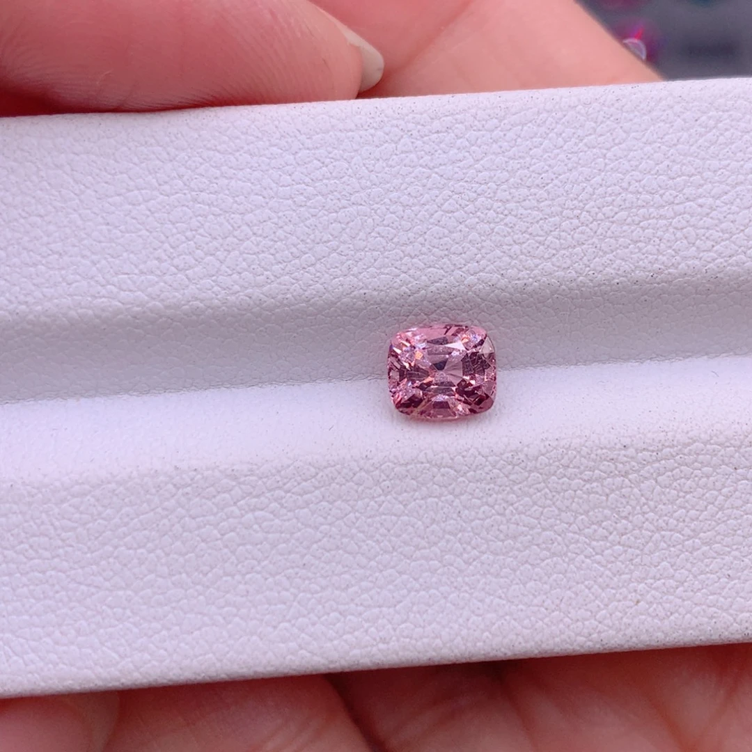 尖晶石裸石1.2克拉