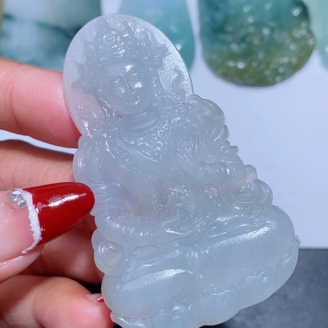 定制翡翠吊坠未镶嵌