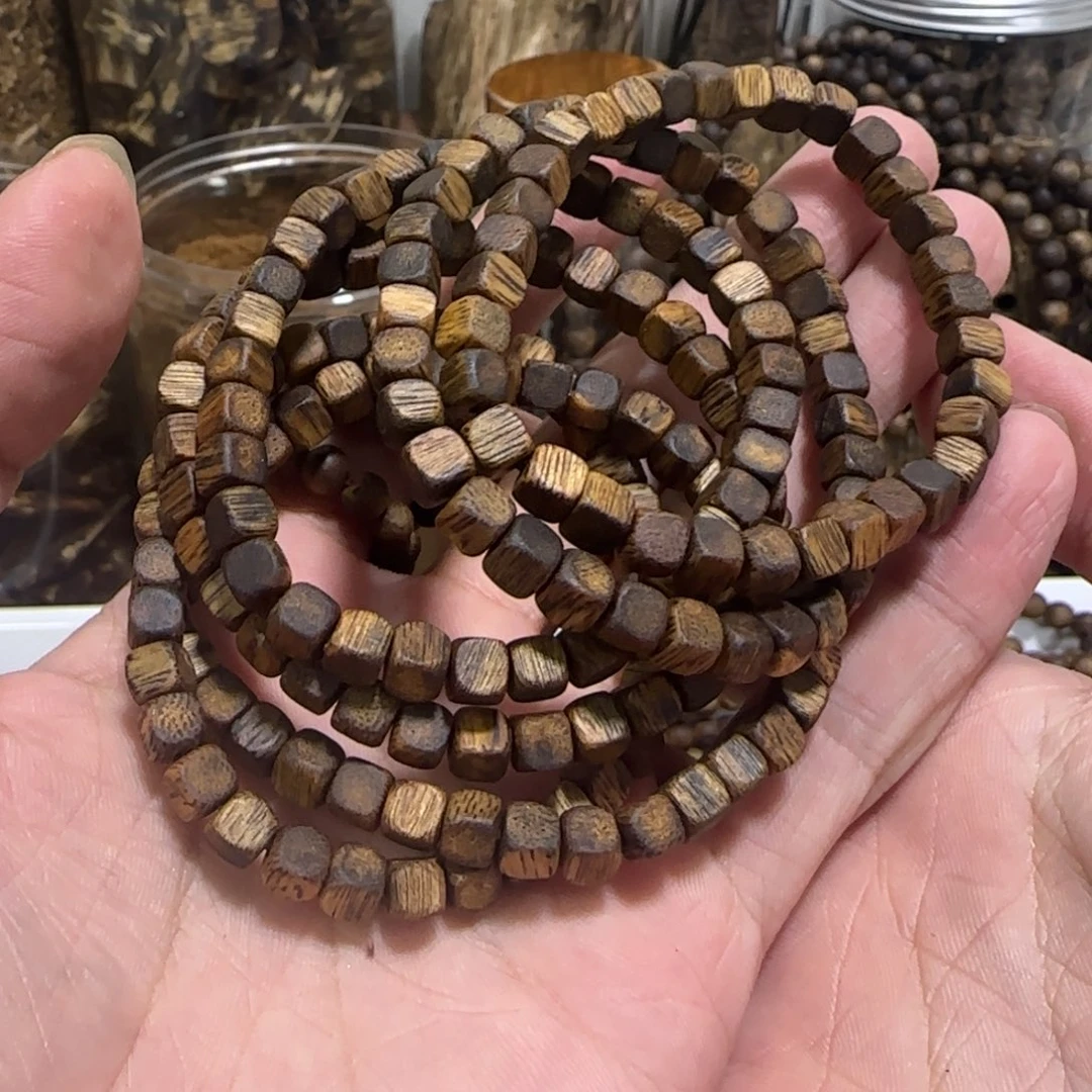 沉香沉香碎屑奇楠沉香方糖