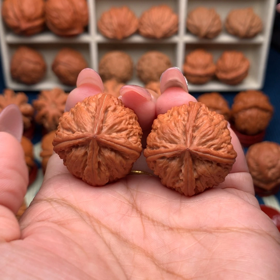 文玩核桃把件磨盘蚂蚁四棱