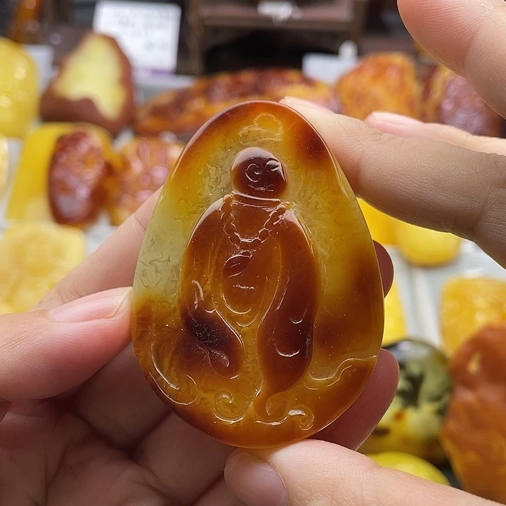 未镶嵌颈饰琥珀天然琥珀蜜蜡