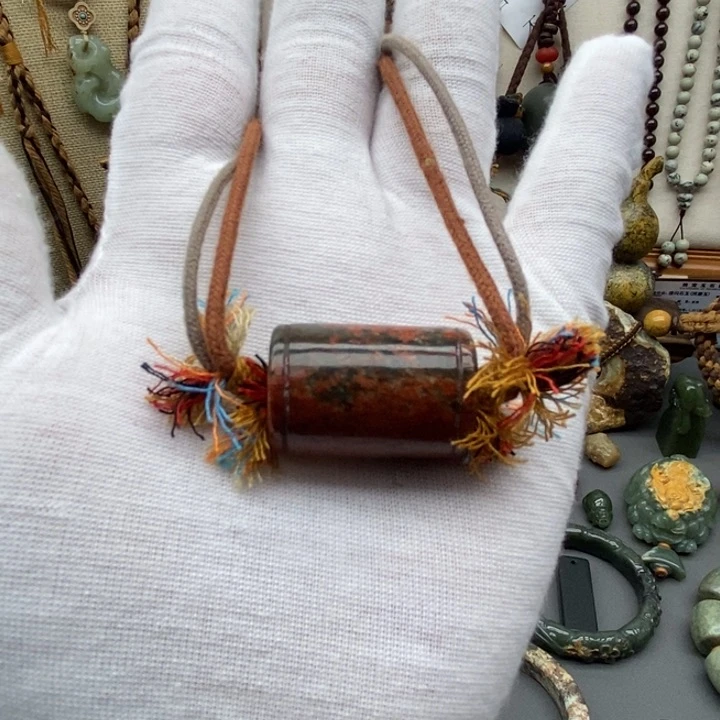 岫岩河磨玉（透闪石质玉）挂件未镶嵌