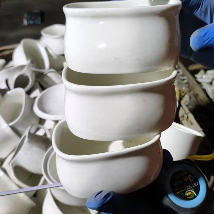 摆件陶瓷盘子碗啥都有