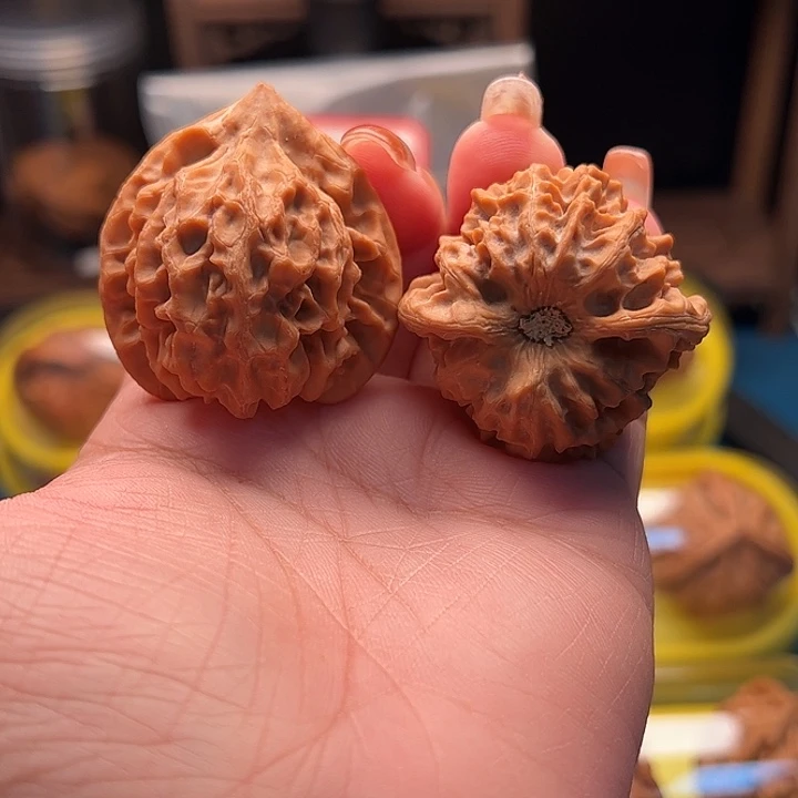 吊坠文玩核桃龙门涧 全品