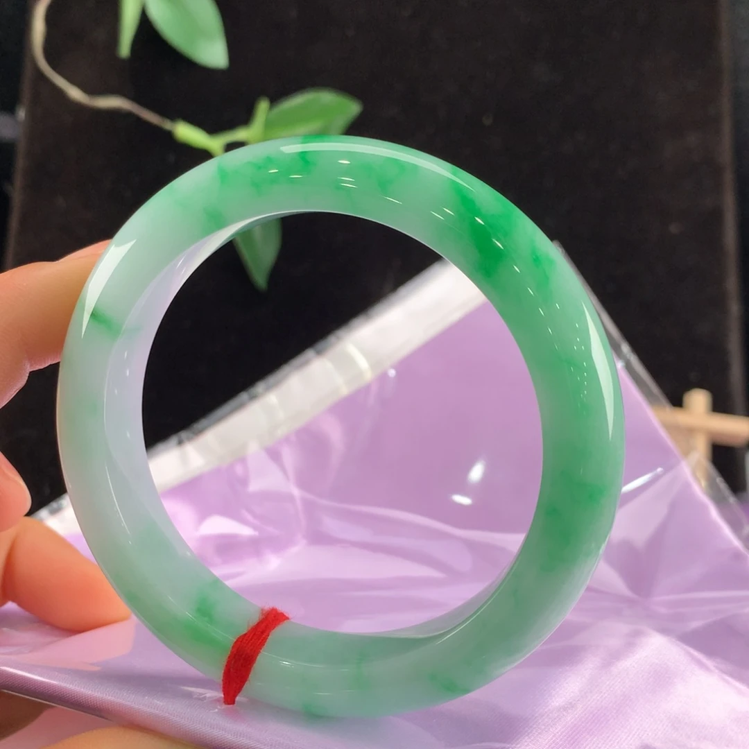 翡翠手镯未镶嵌111-0145