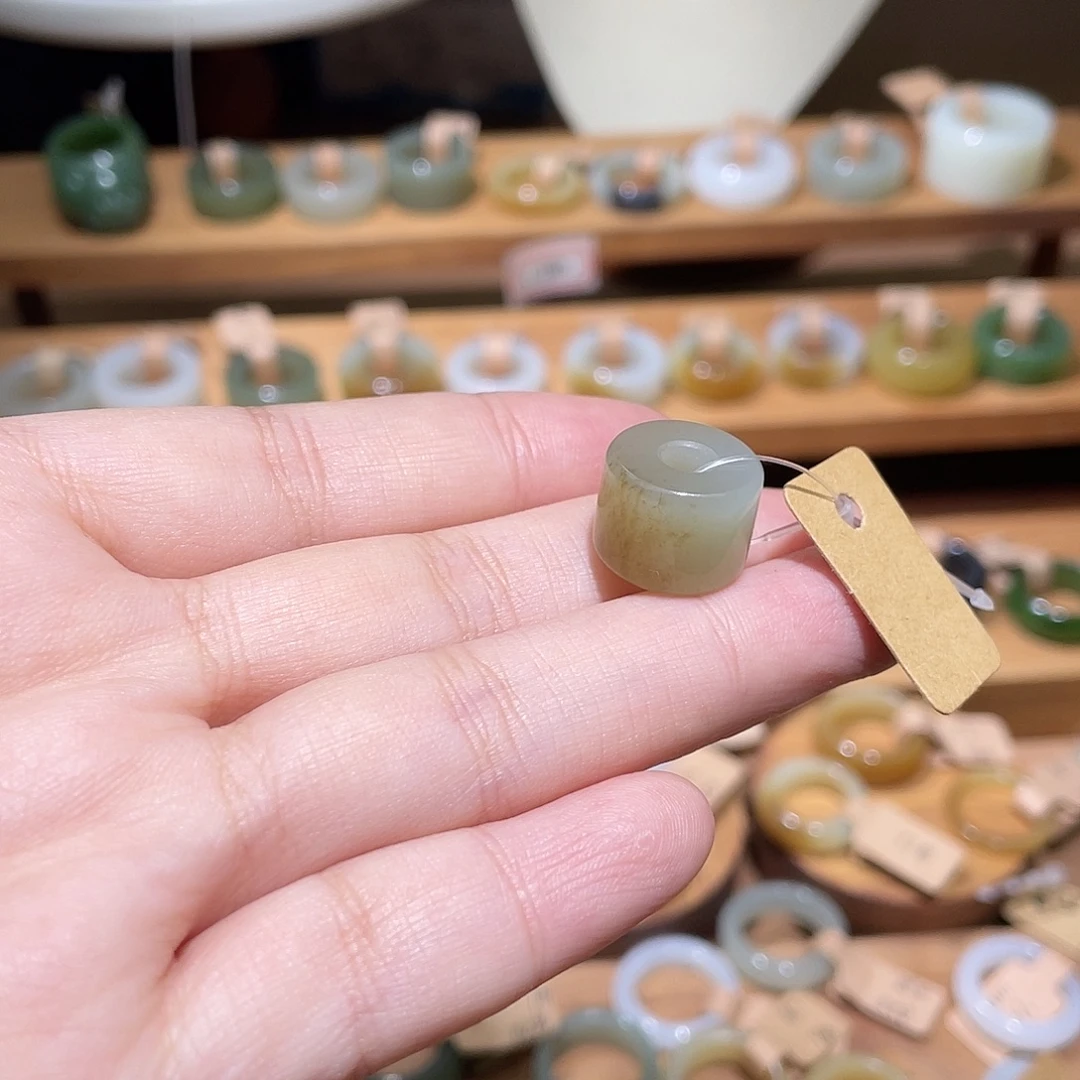 和田玉未镶嵌戒指374