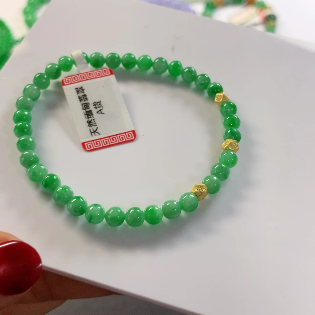 翡翠未镶嵌颈饰手串