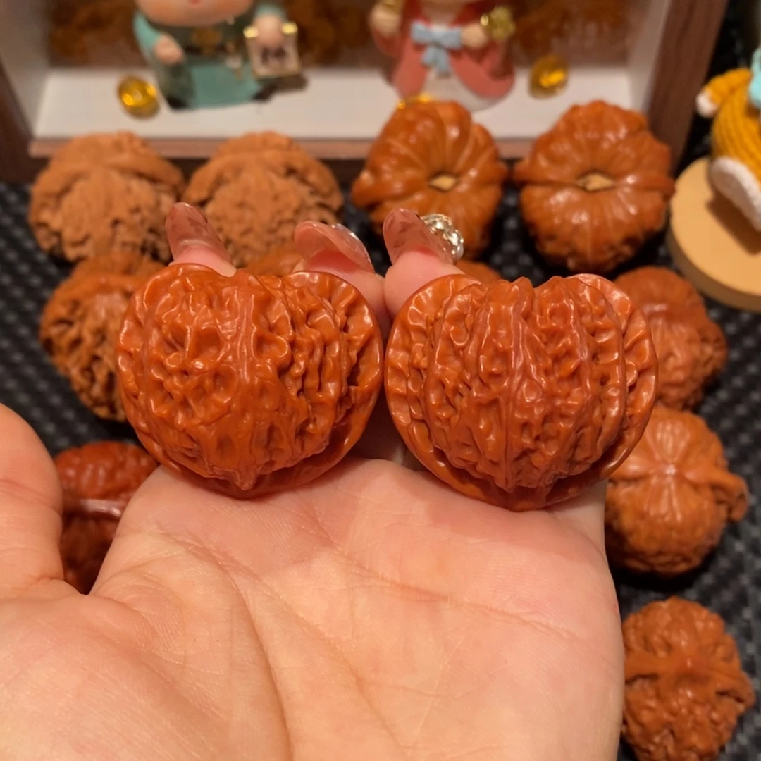 桃核吊坠38.7桃心宫灯，0903