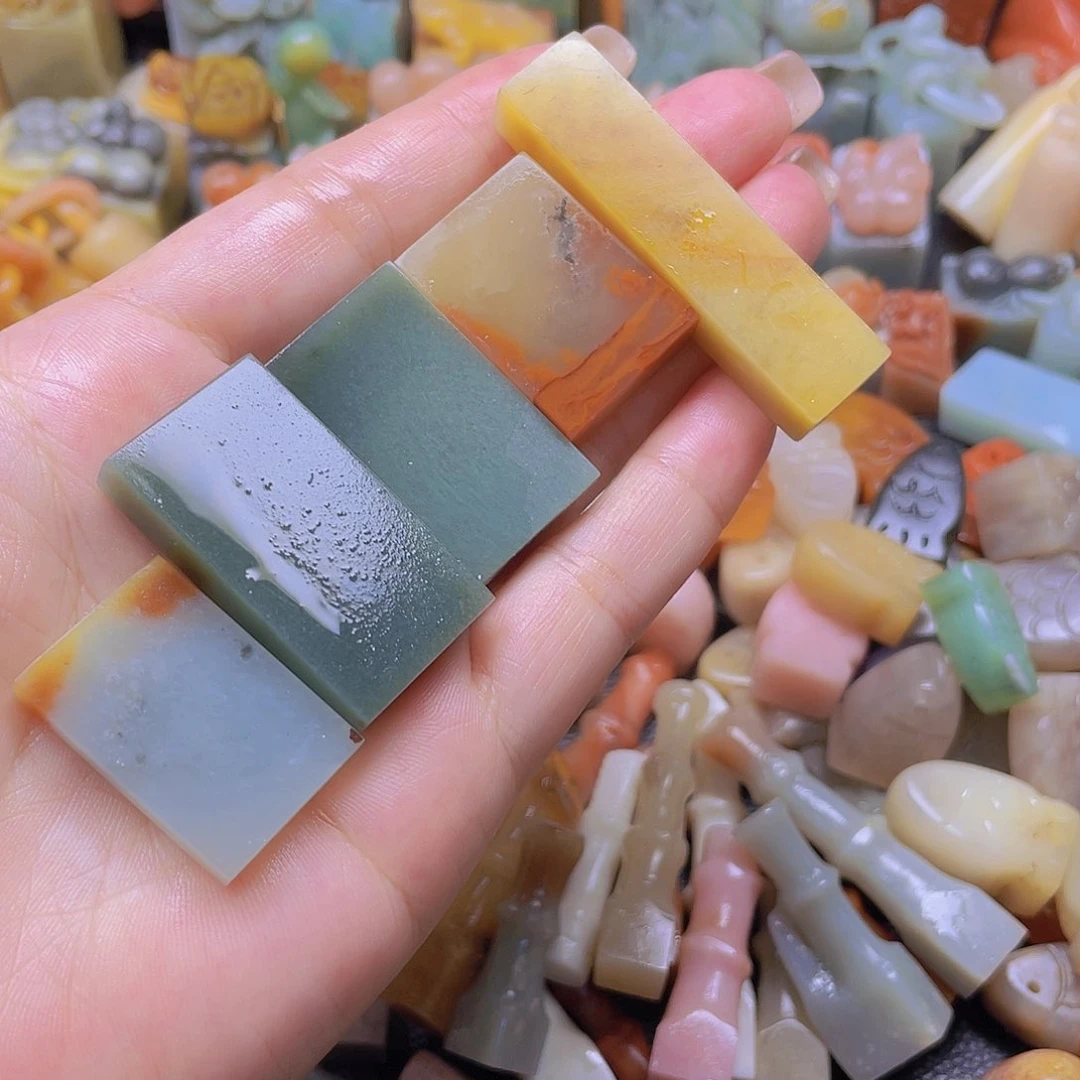 青田石印石片片一组