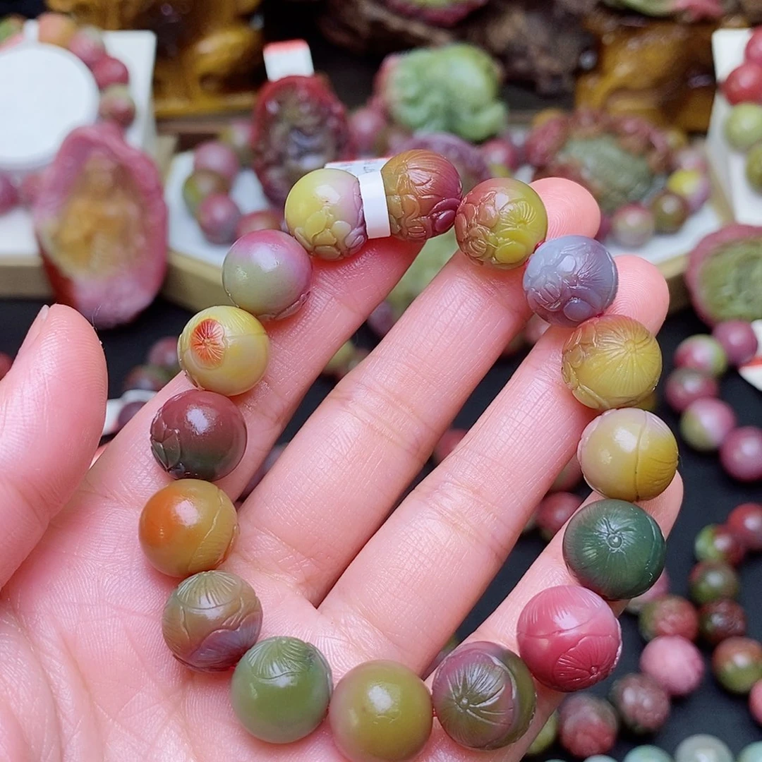 玛瑙/玉髓珠宝奇石未镶嵌芥**生盐源玛瑙定制