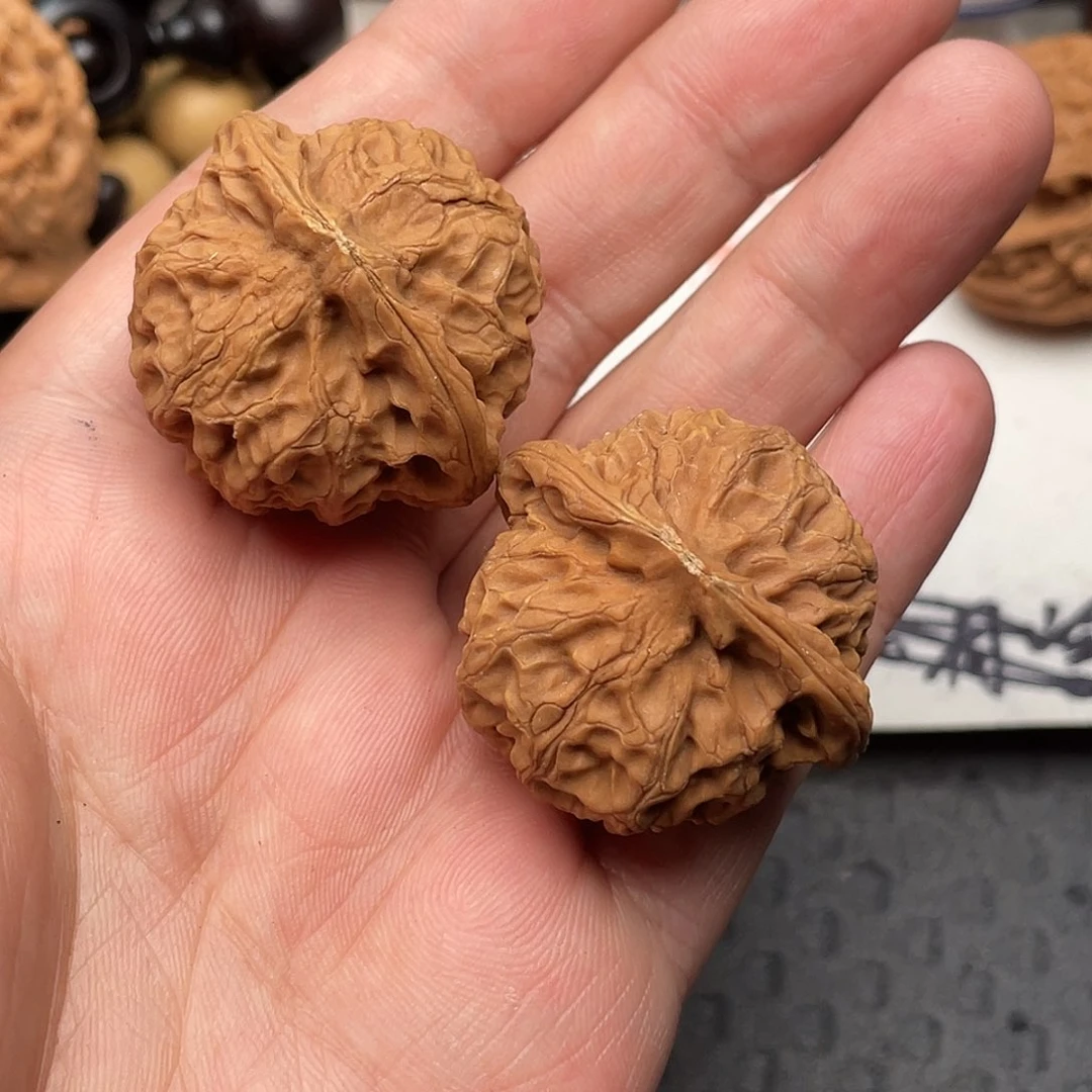 文玩核桃把件J**.宫灯