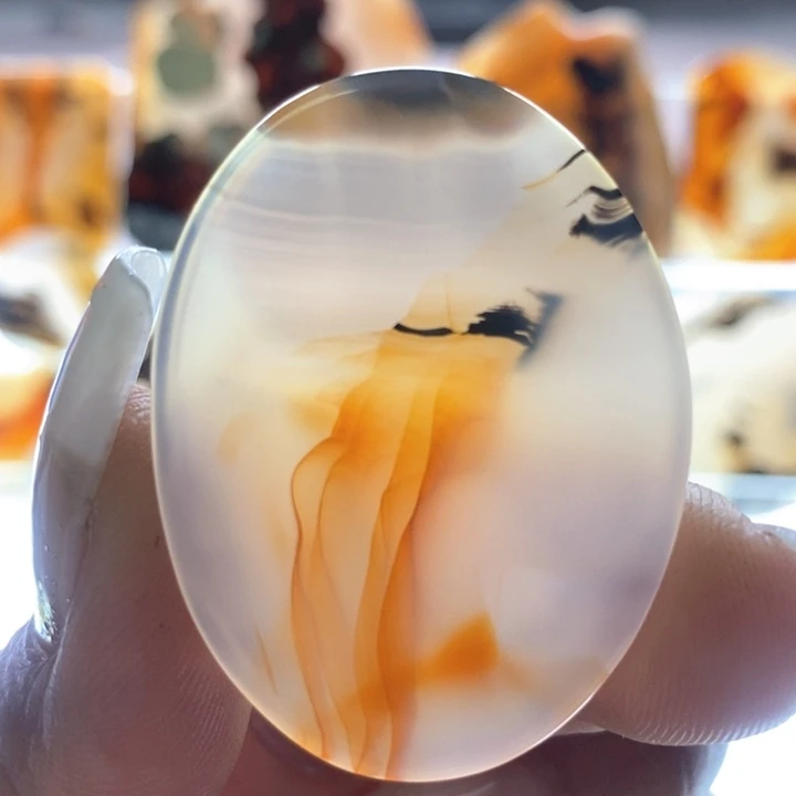 玛瑙/玉髓颈饰未镶嵌