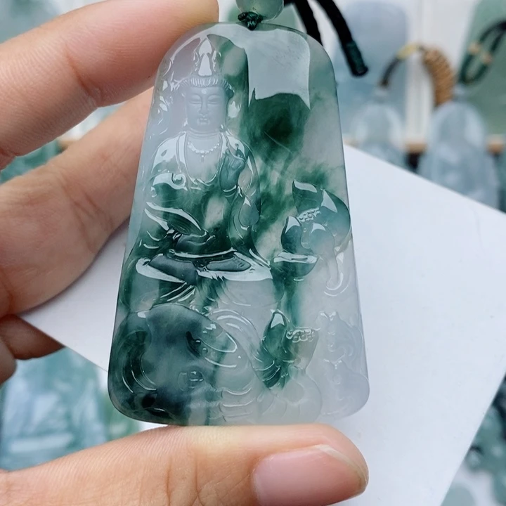 翡翠未镶嵌颈饰普贤