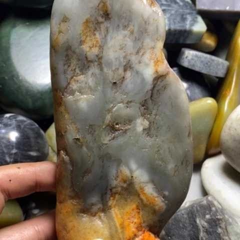 未镶嵌和田玉（糖玉）挂件