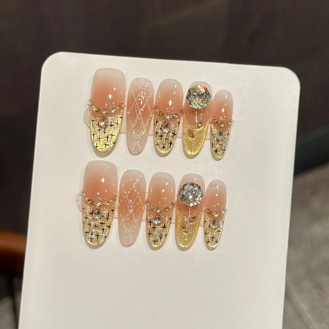 艺禾穿戴甲【法式香颂】菱形格猫眼秋冬高级气质纯手工穿戴甲