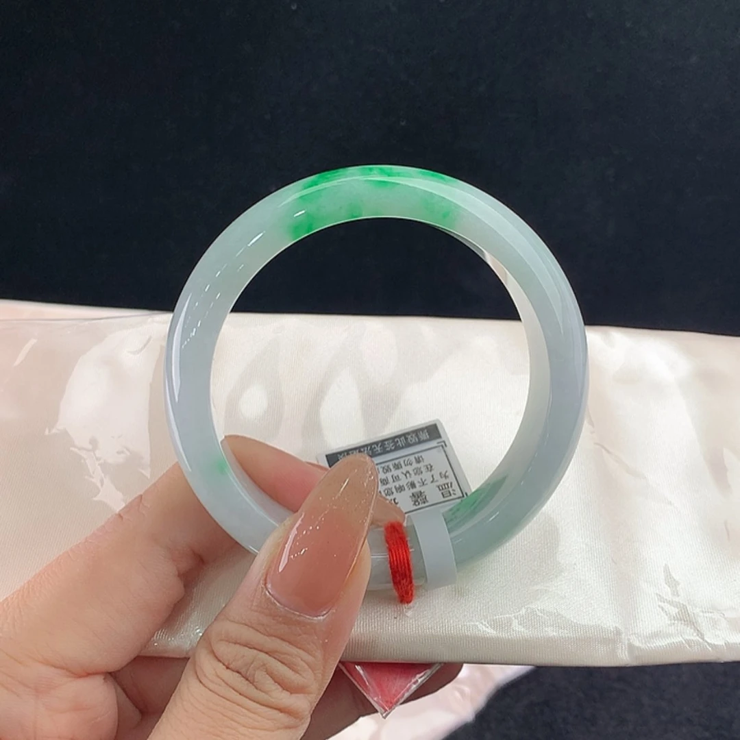 【闪购商品】未镶嵌手镯翡翠正55.7