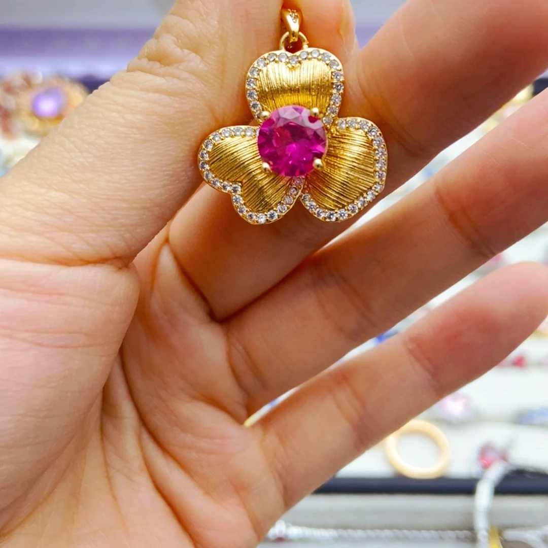 吊坠(赠链)未镶嵌红宝石