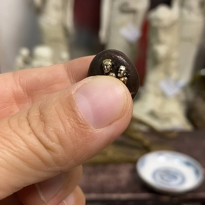 紫砂欢迎各位光临小店选购