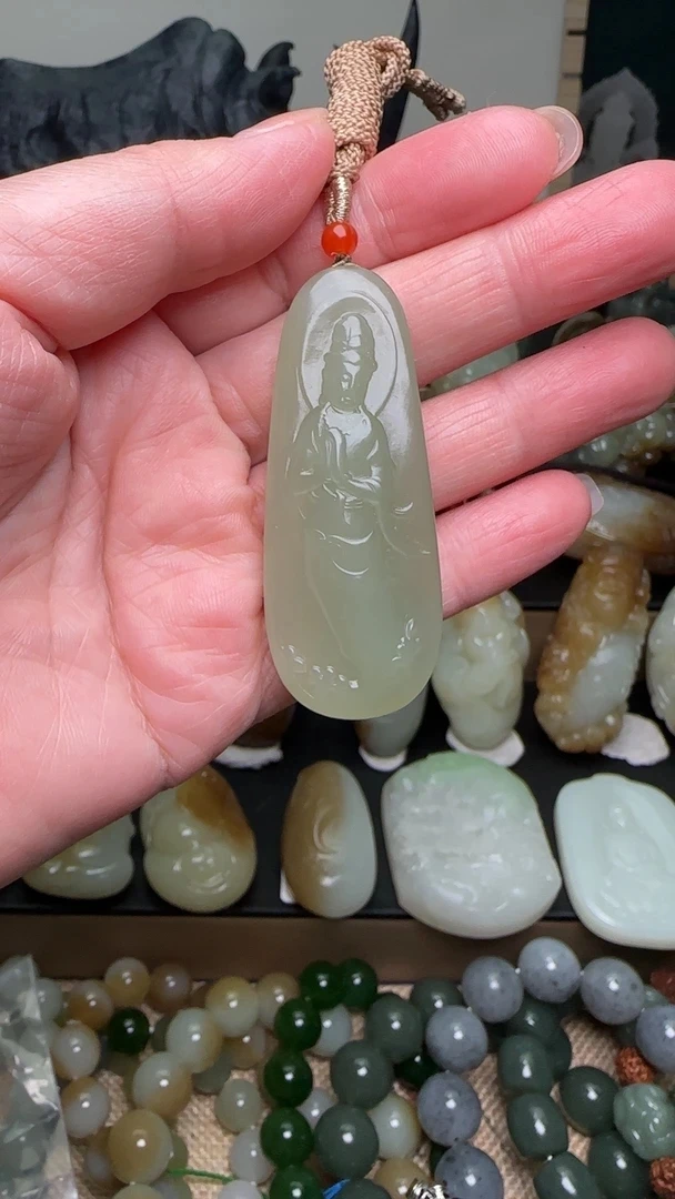 和田玉观音吊坠挂件