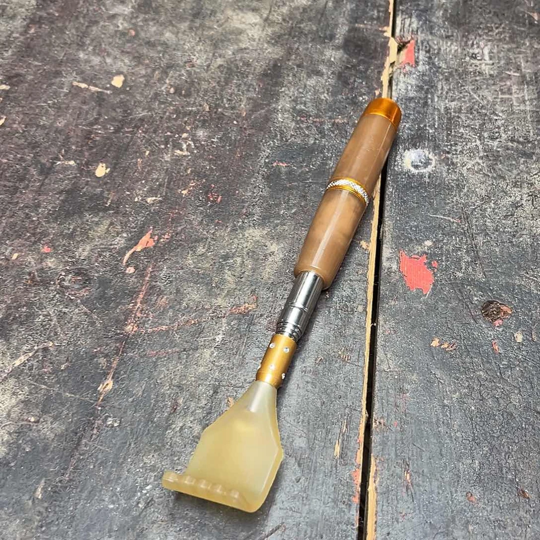 大叶紫檀（黑酸枝木类）