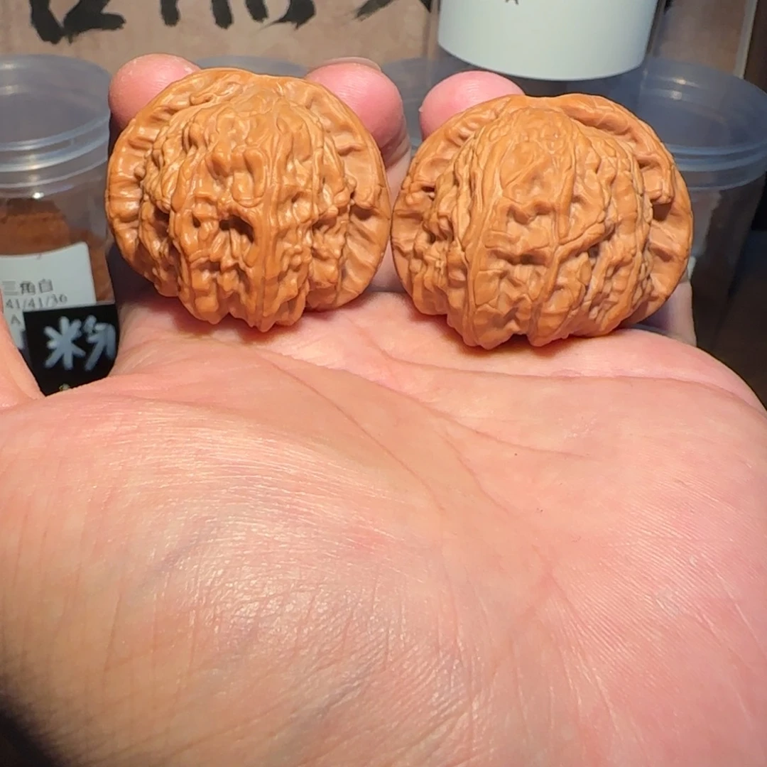 文玩核桃把件43精修球白
