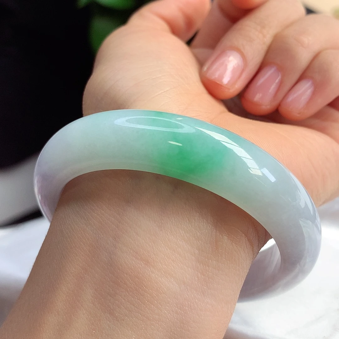 未镶嵌手镯翡翠57-58圈口完美白底青清新21号