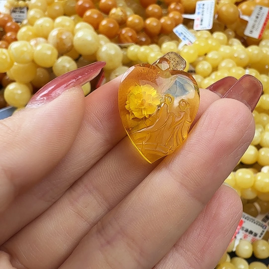 琥珀未镶嵌珠宝奇石