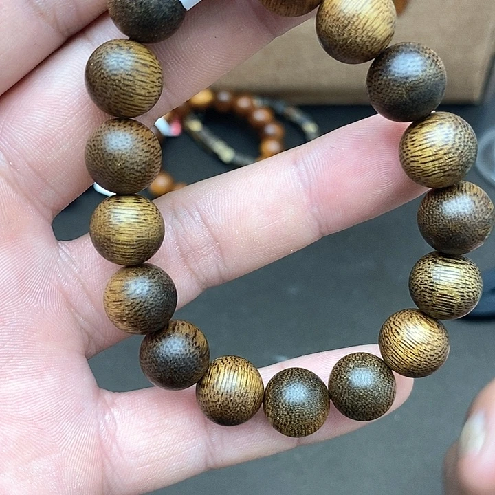 沉香沉香碎屑海南白奇41