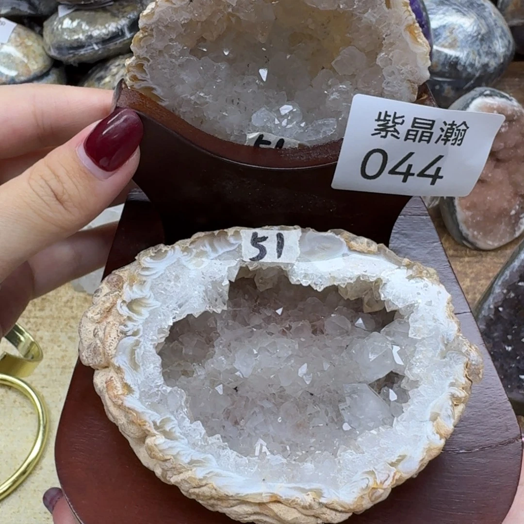 未镶嵌大型摆件（非配饰）水晶