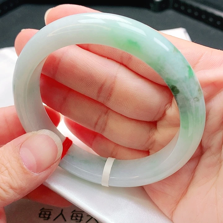 翡翠手镯未镶嵌手镯58