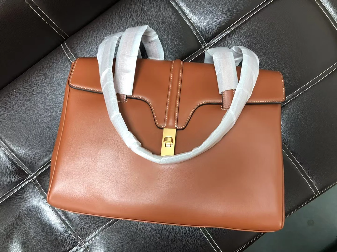 孤品高货单肩包默认微瑕介意no拍扣号叫到名字的拍