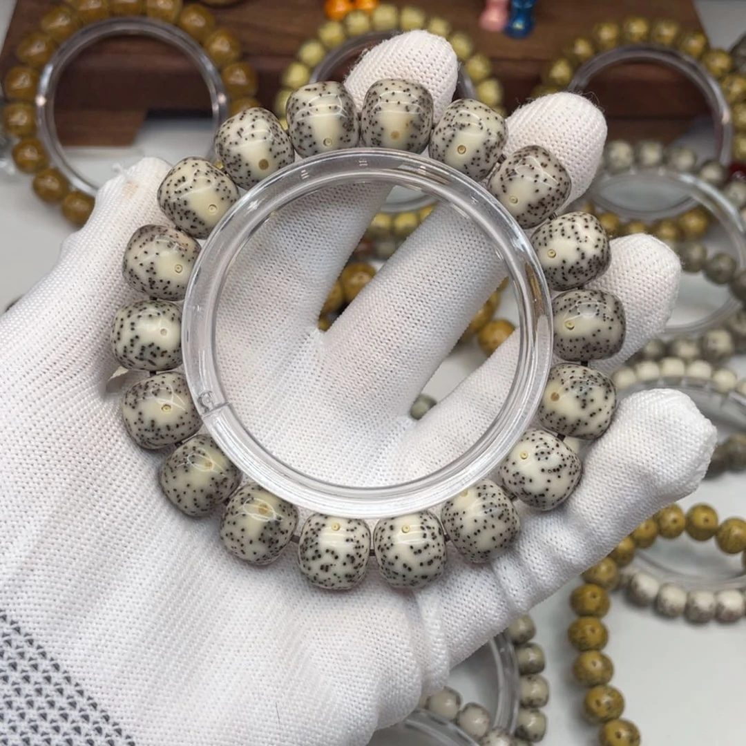 星月菩提手串13×12石玉料一线天A13