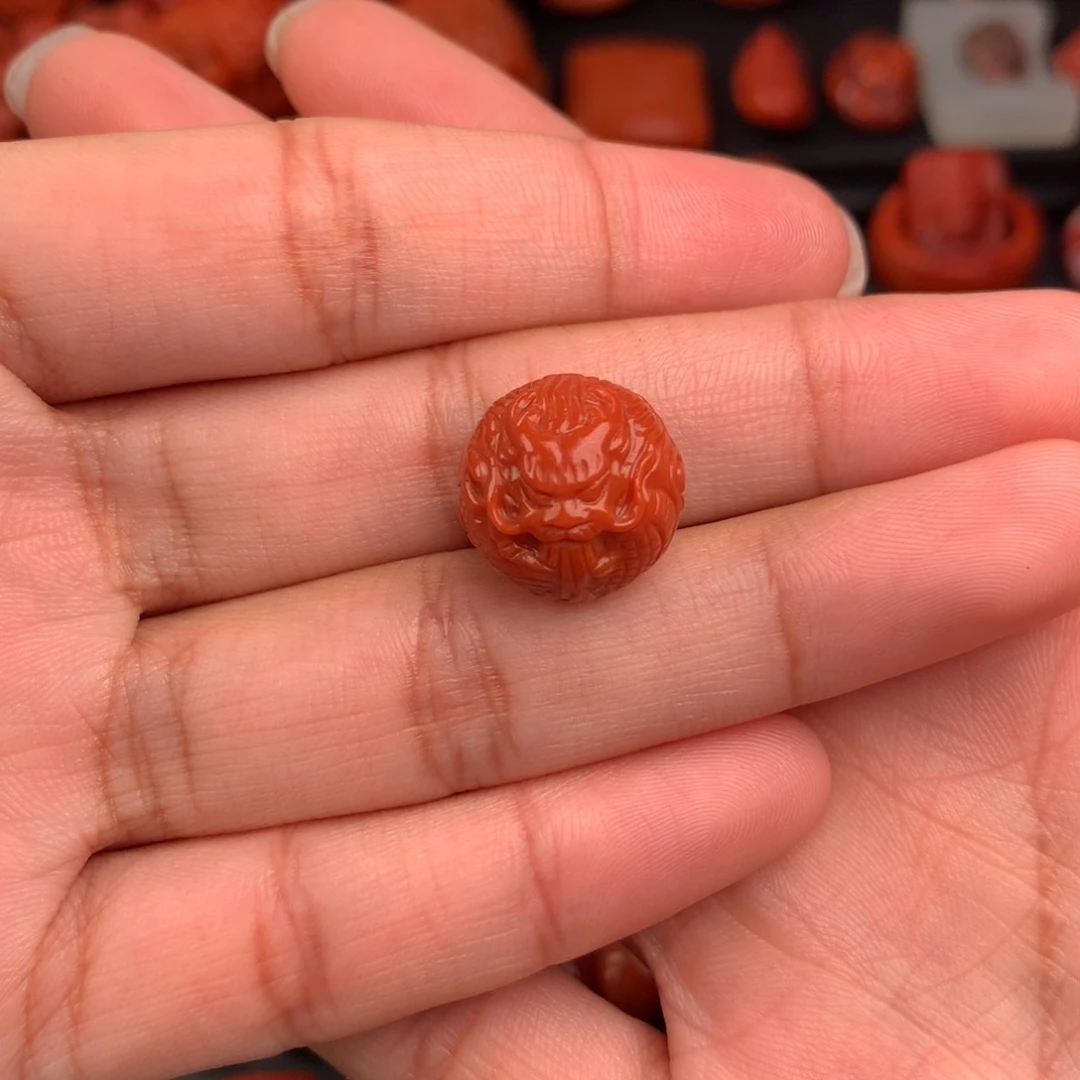 南红玛瑙精工雕刻龙珠15未镶嵌