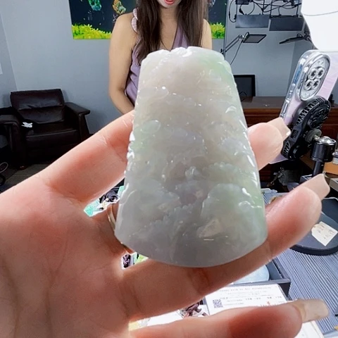 颈饰未镶嵌翡翠一个